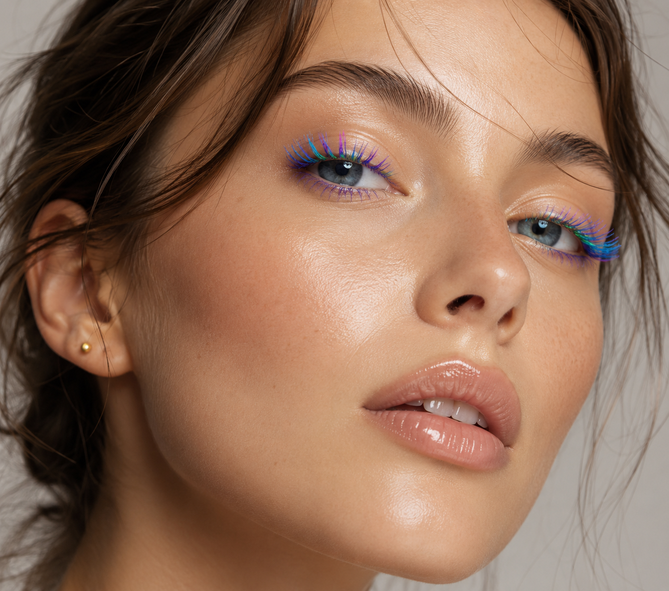 Colored Mascara Looks: How to Make Your Lashes the Main Character