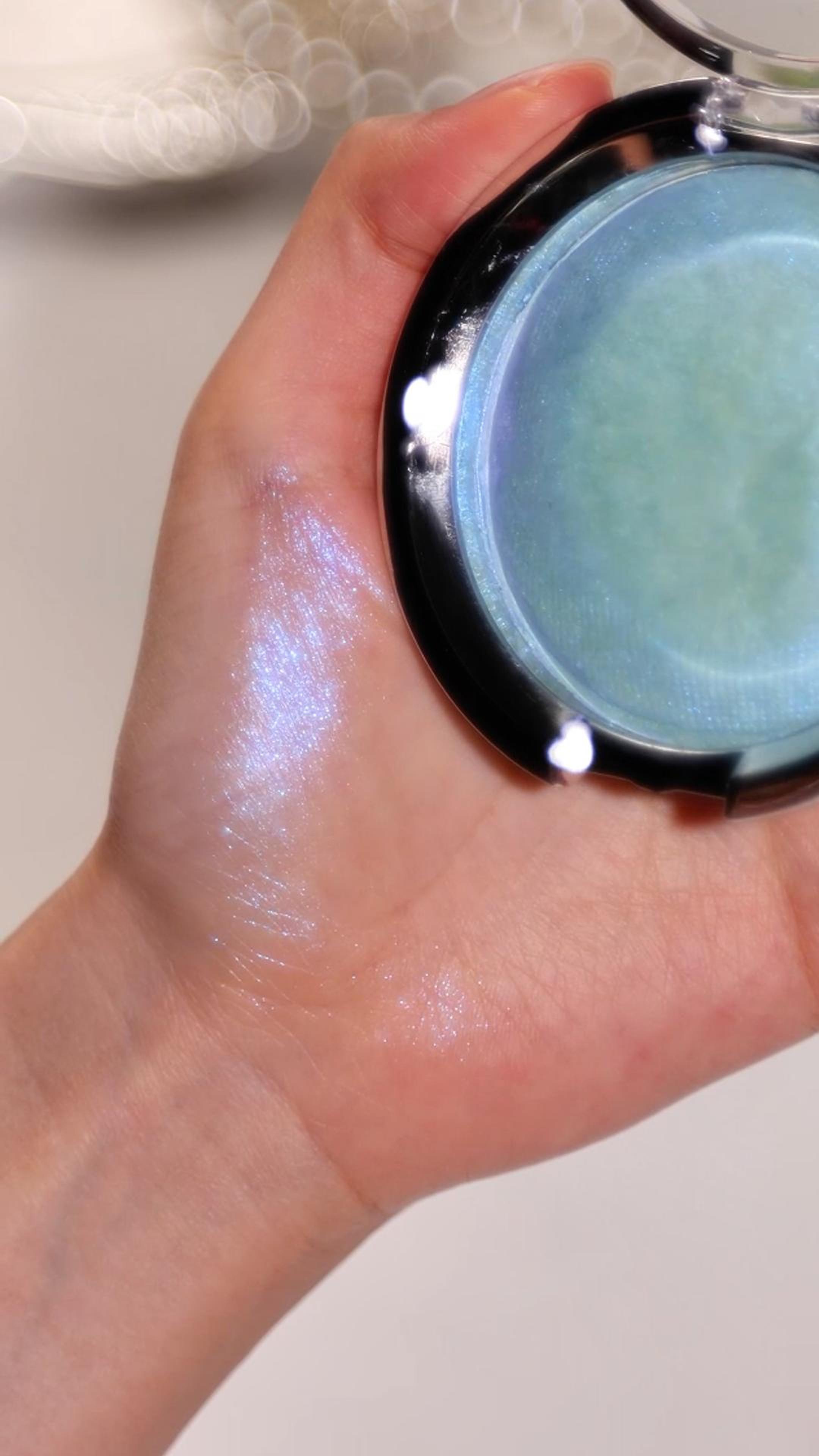 DE’LANCI 10-Color Highlighter  – Multi-Dimensional Glow, Long-Lasting Shimmer for Face & Body