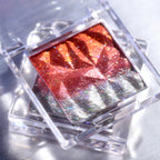 DE'LANCI Gradient Multichrome Red Eyeshadow