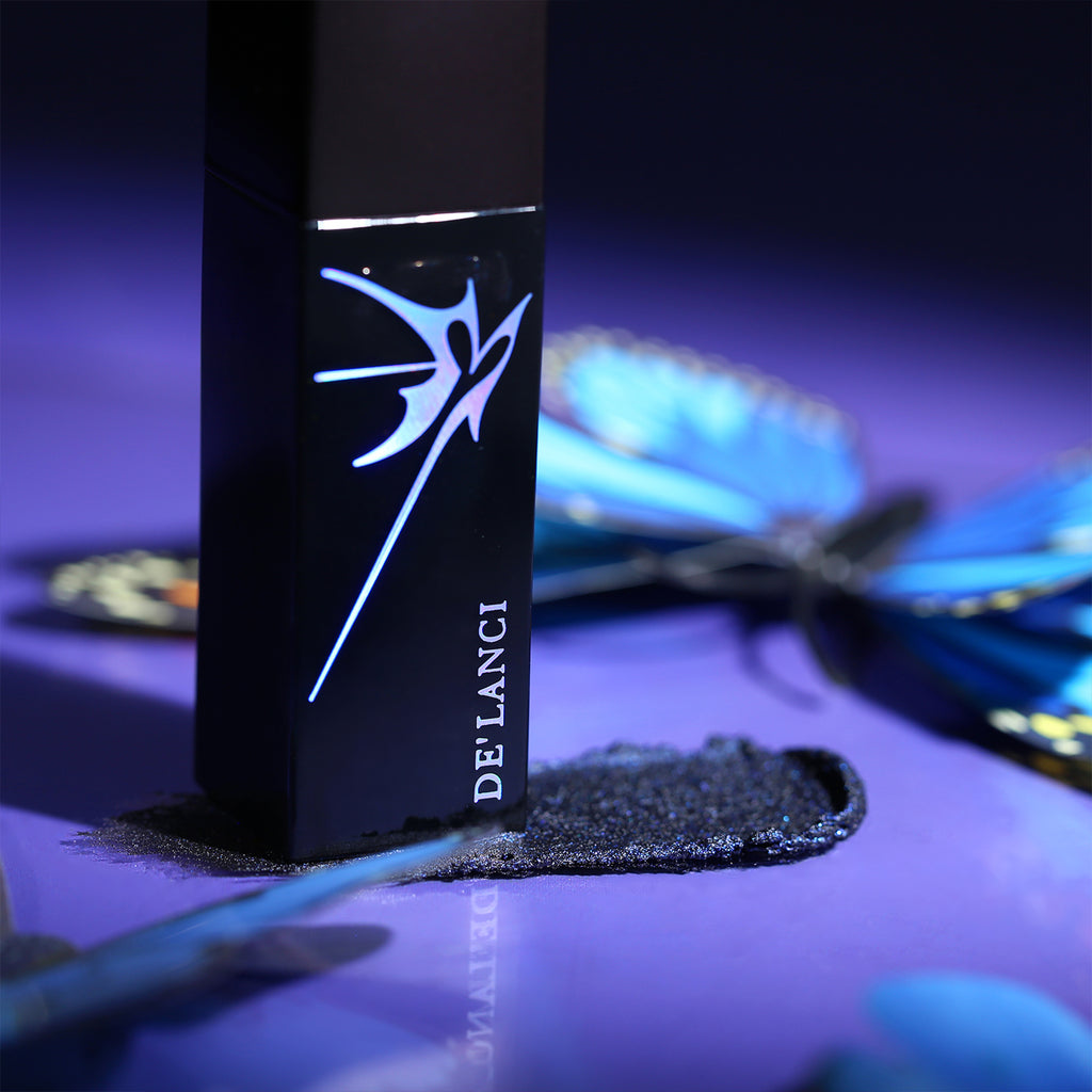 DE'LANCI Alter Realm Lip Gloss - M02 Bloodbound