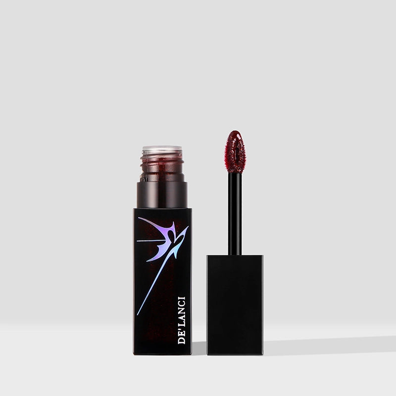 DE'LANCI Alter Realm Lip Gloss - M02 Bloodbound