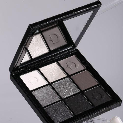 DE'LANCI Dark Night Galaxy 9-Color Smokey Eyeshadow Palette – Matte & Metallic Black Grey Shades